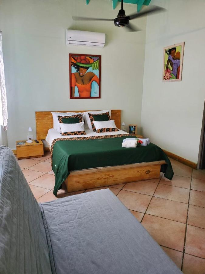 Casa Barbara Hotel Las Terrenas Exterior photo